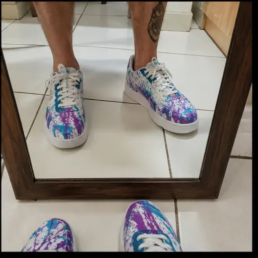 Tênis personalizado de Juliana Prado: Splatter colorido